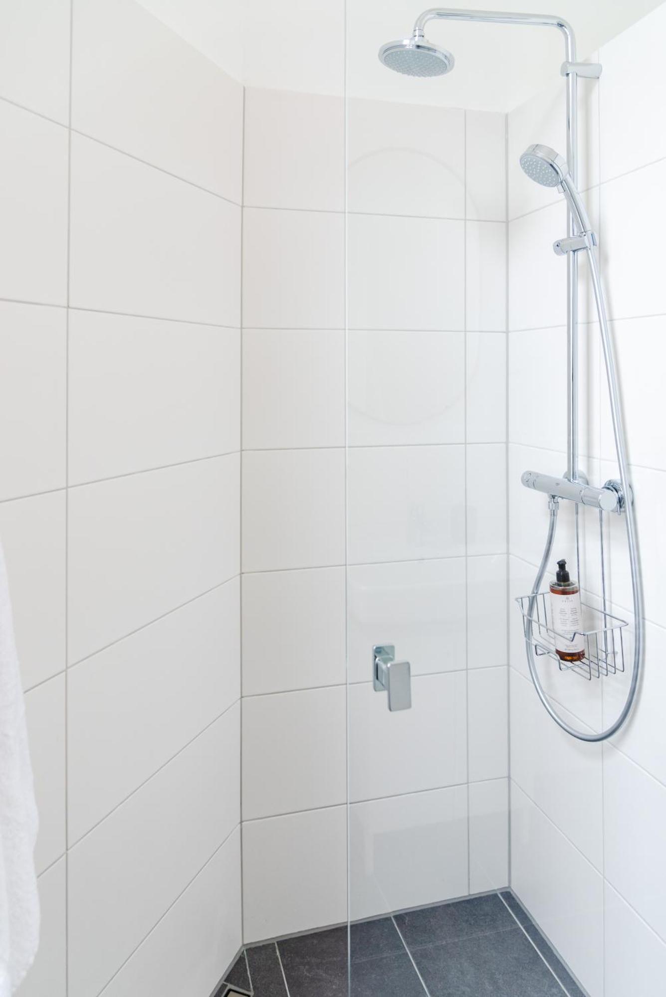 Exklusive Luxus-Unterkunft In Berlin Mitte: 2 Apartments, 130M², Designer-Moebel, Co2 Neutrale Reinigung Bagian luar foto