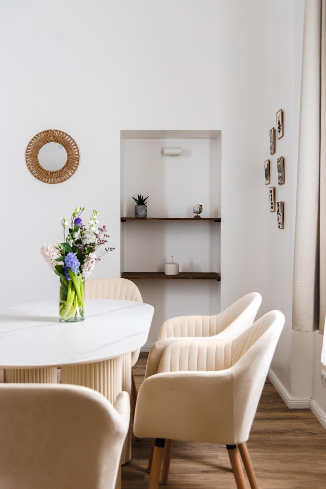 Exklusive Luxus-Unterkunft In Berlin Mitte: 2 Apartments, 130M², Designer-Moebel, Co2 Neutrale Reinigung Bagian luar foto