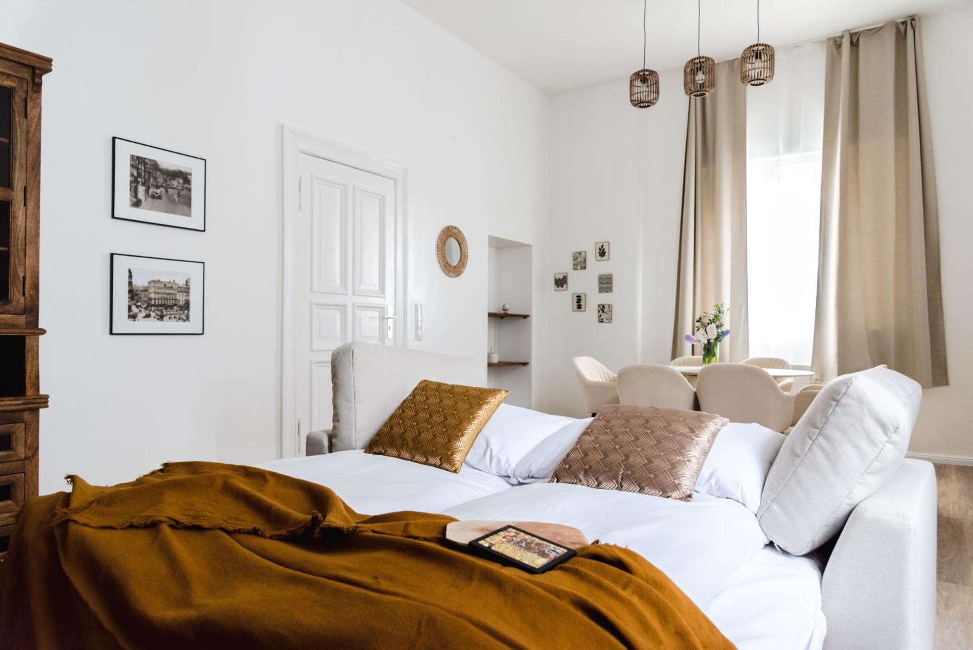 Exklusive Luxus-Unterkunft In Berlin Mitte: 2 Apartments, 130M², Designer-Moebel, Co2 Neutrale Reinigung Bagian luar foto